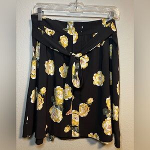 Loft Women’s Gray Floral Paisley Pull-on Skirt Size Medium Waist Tie